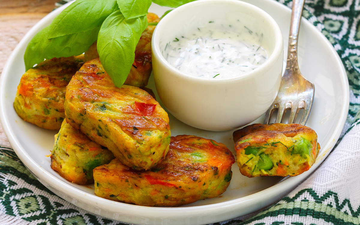 Hamburguesas veganas de patata con verduras