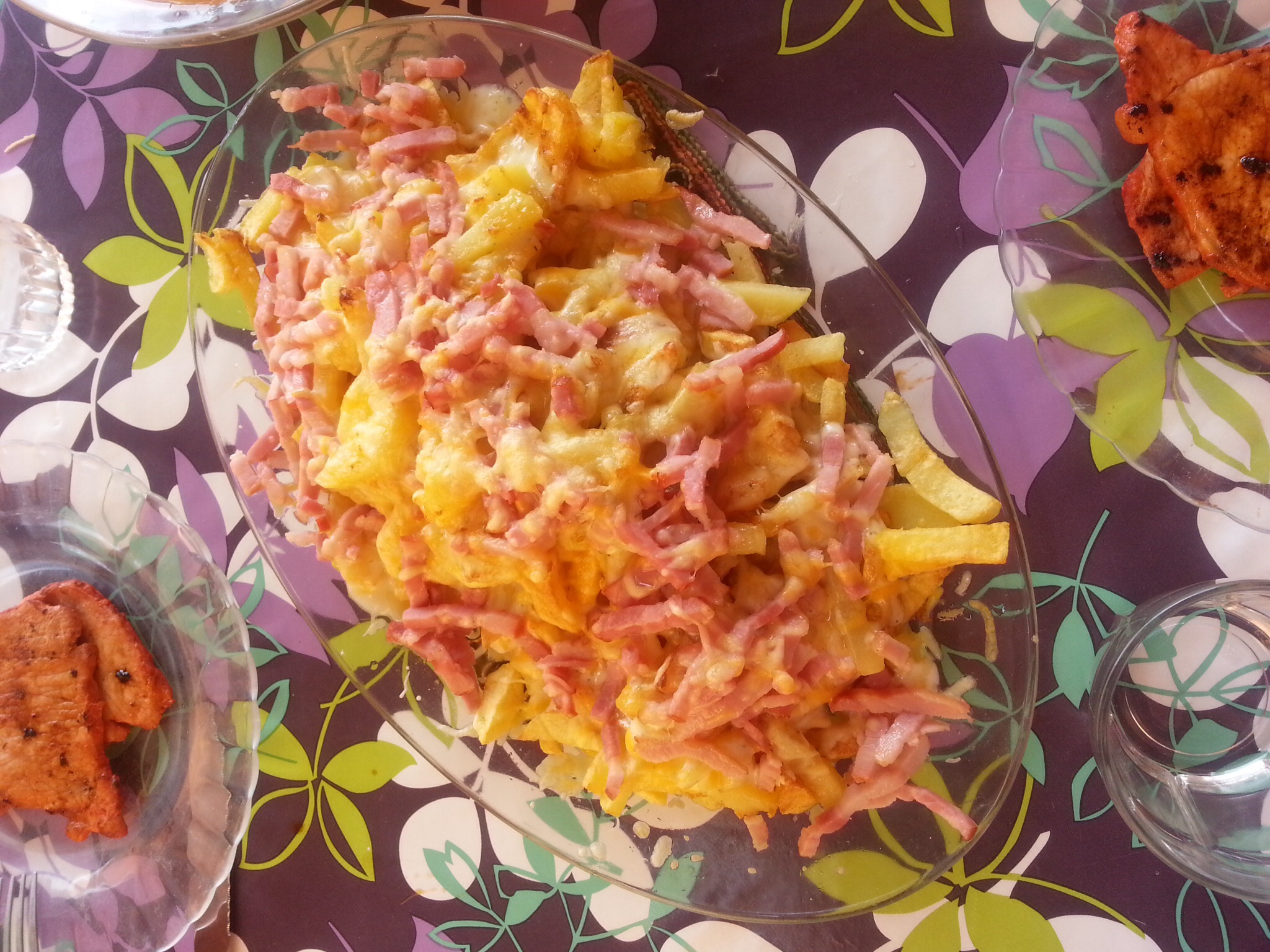 Patatas bacon cheese fries