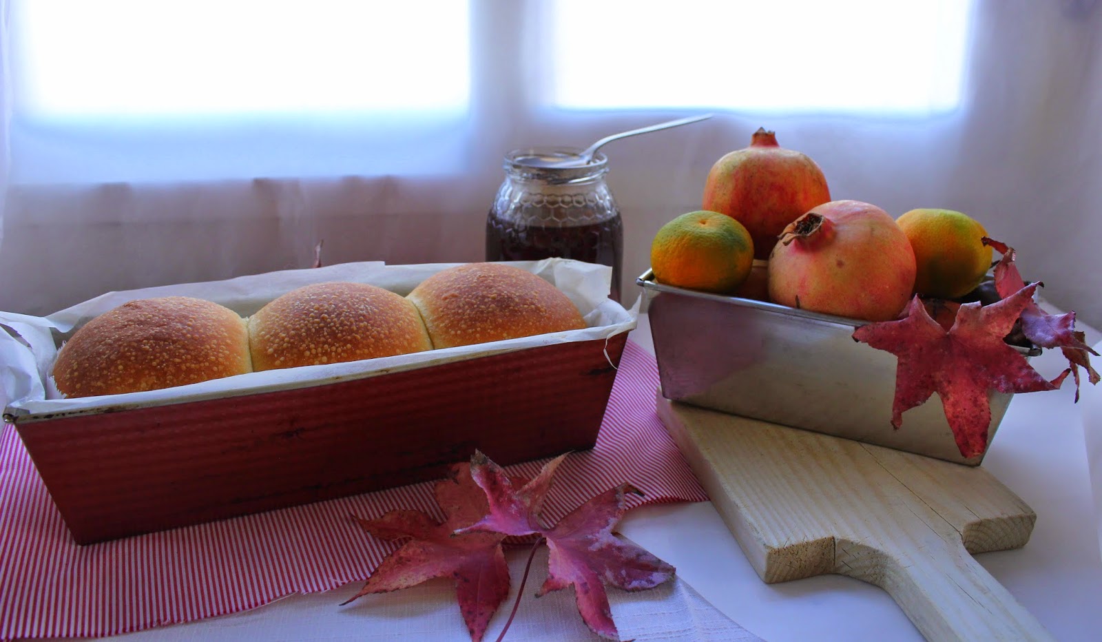 PAN DE ACEITE DE OLIVA VIRGEN, NARANJA Y MIEL DE ROMERO