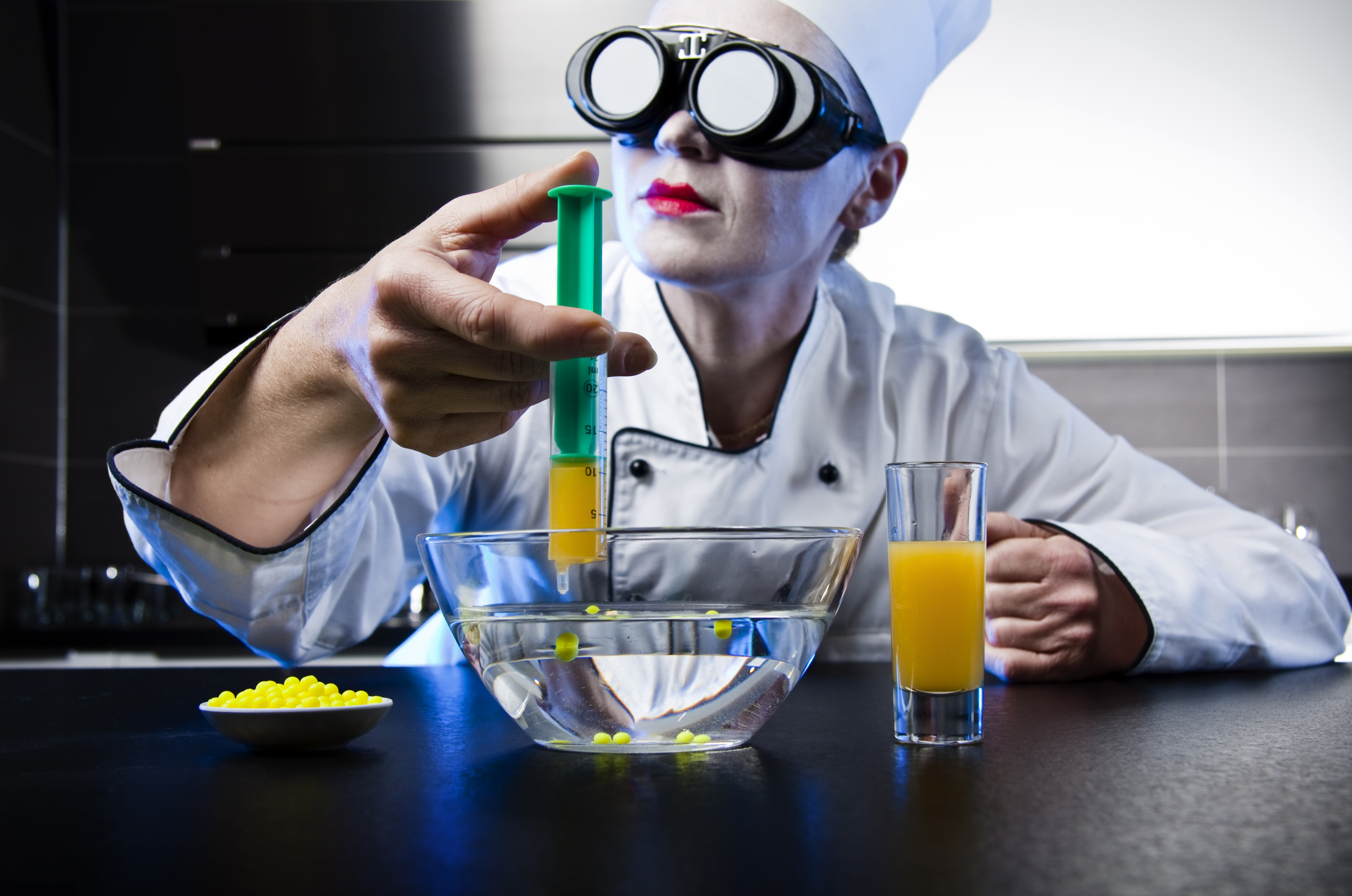 Gastronomía molecular vs tradicional: guerra en la cocina Gastronomía molecular vs tradicional: guerra en la cocina