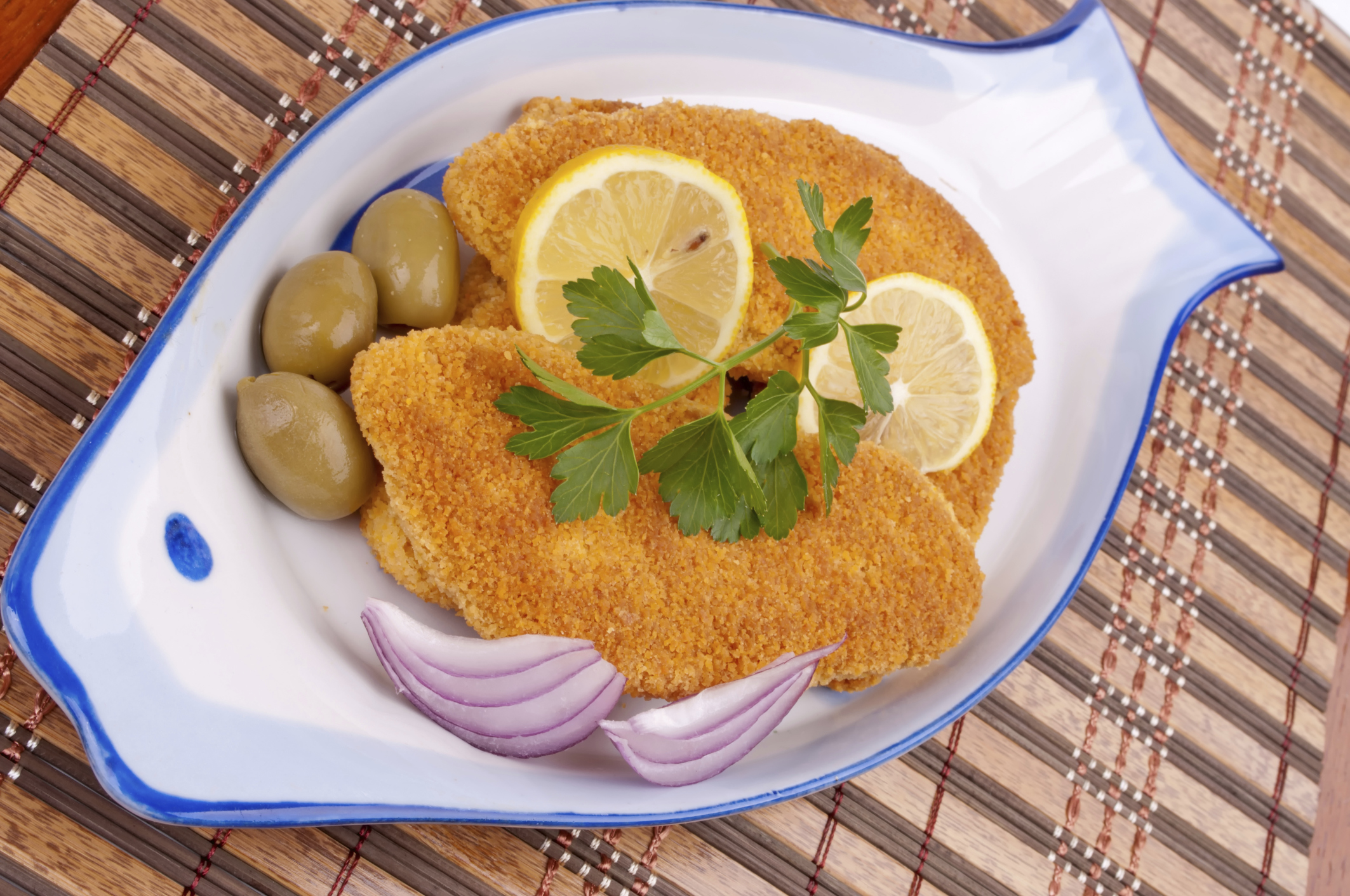 Lomos de Merluza rellenos crema queso y rebozados