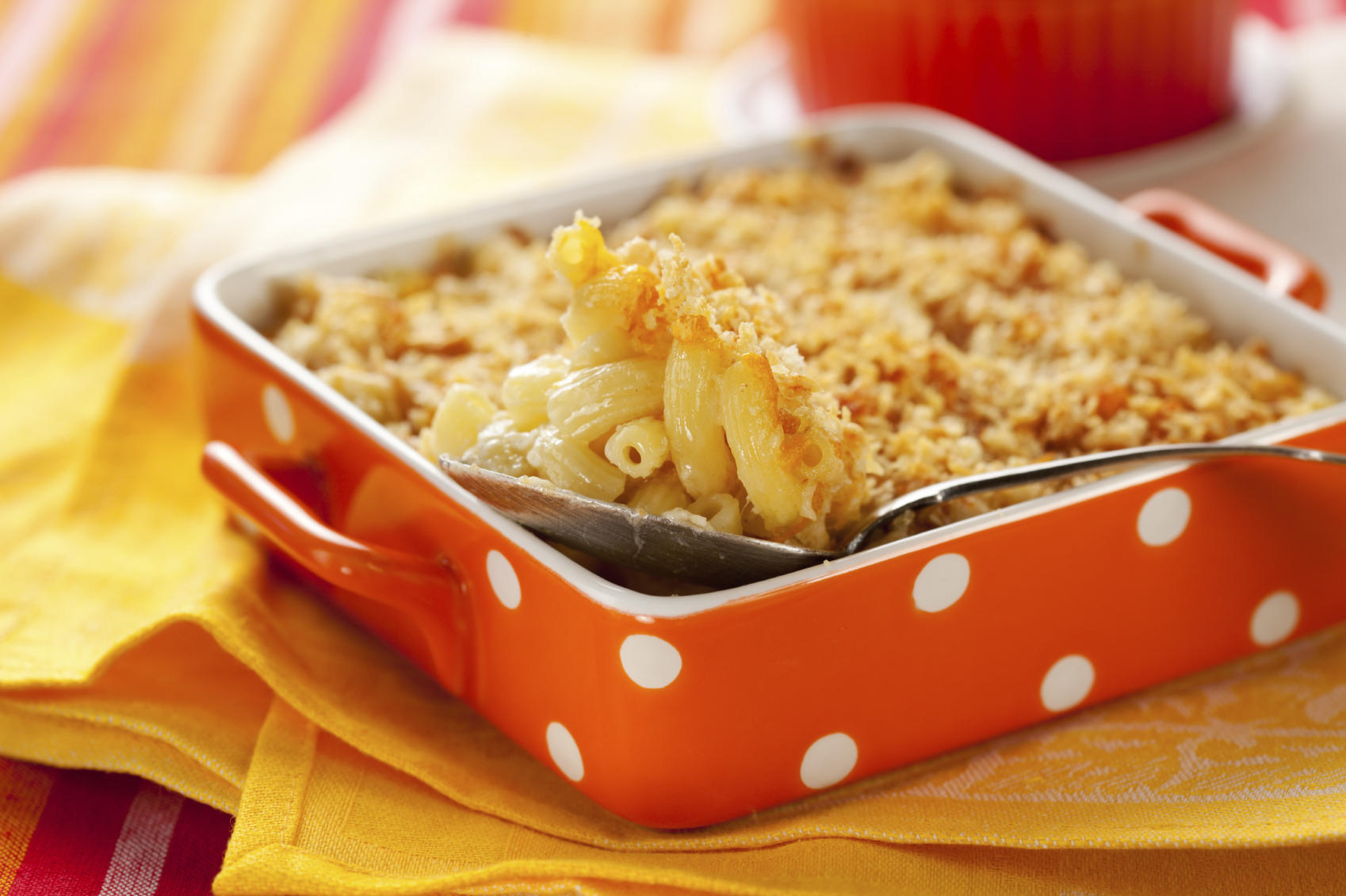 Macarrones gratinados con atún al curry