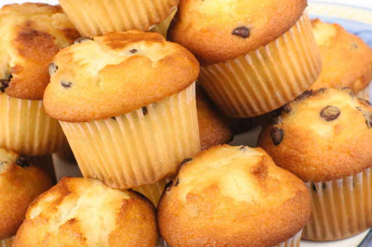 Magdalenas de naranja con chocolate