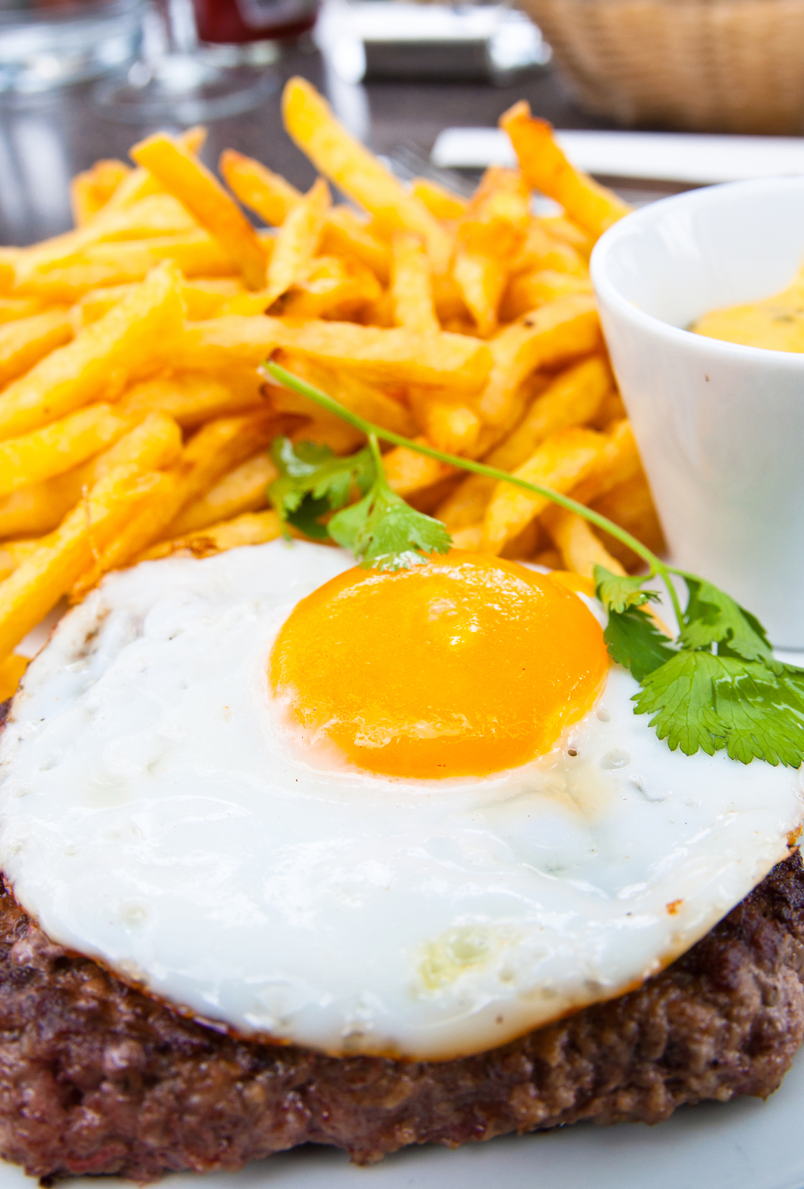 Milanesa con patatas fritas