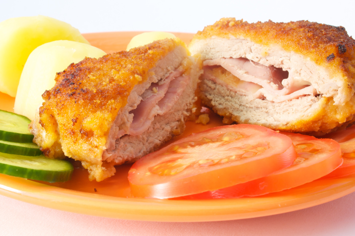 Milanesas de pollo rellenas