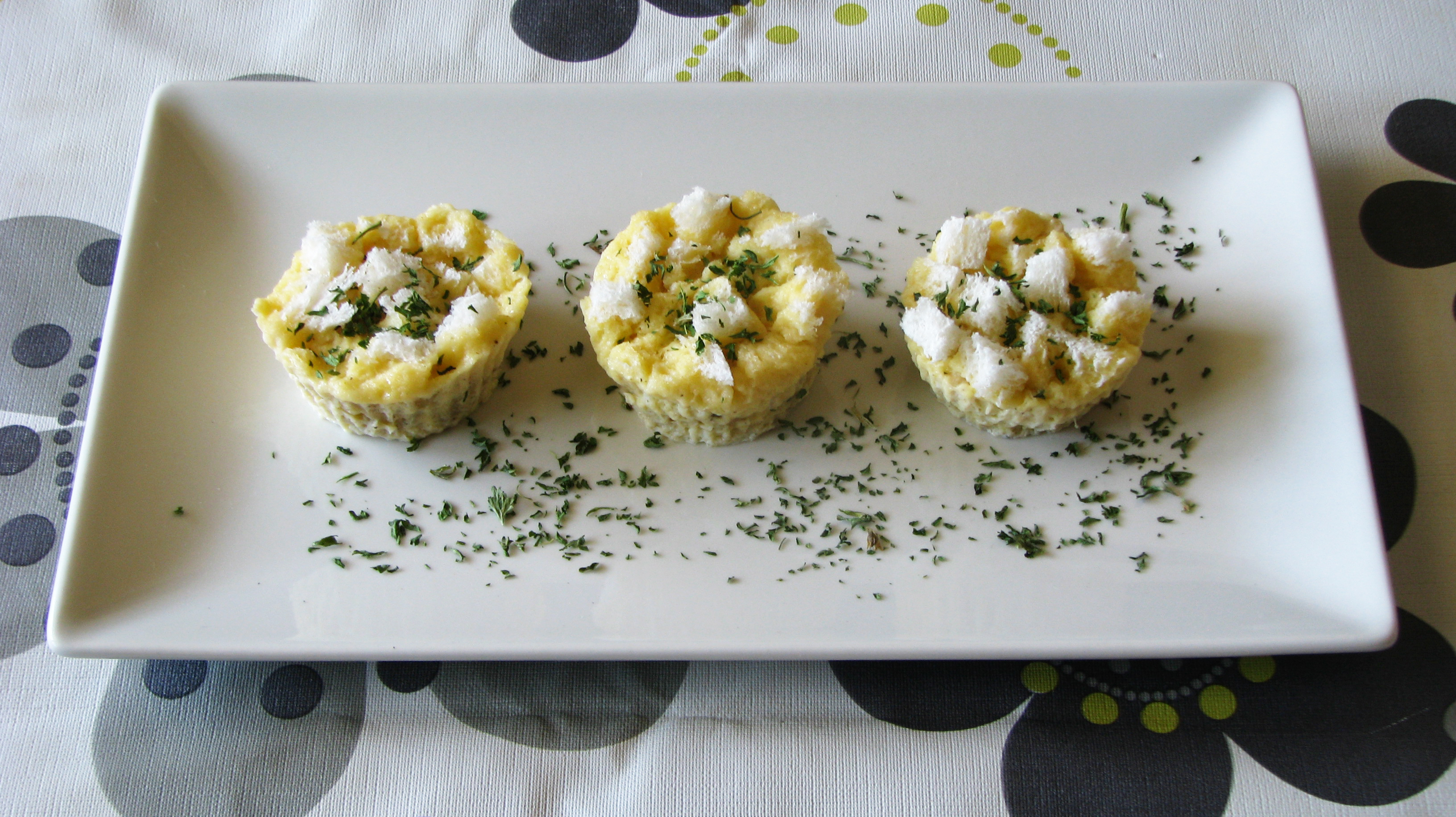 Mini quichés de pollo a la cerveza