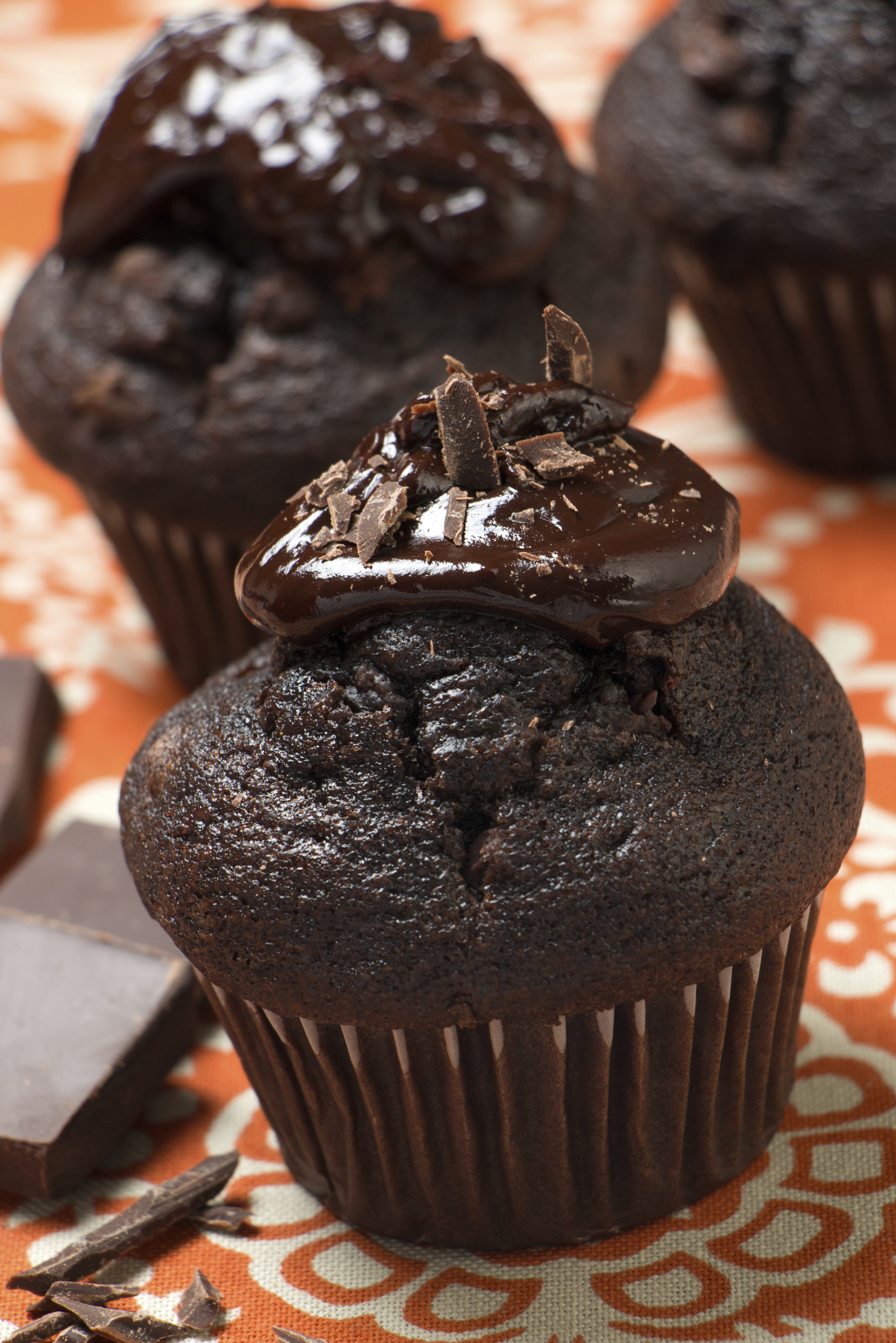Muffin de chocolate con salsa de moca