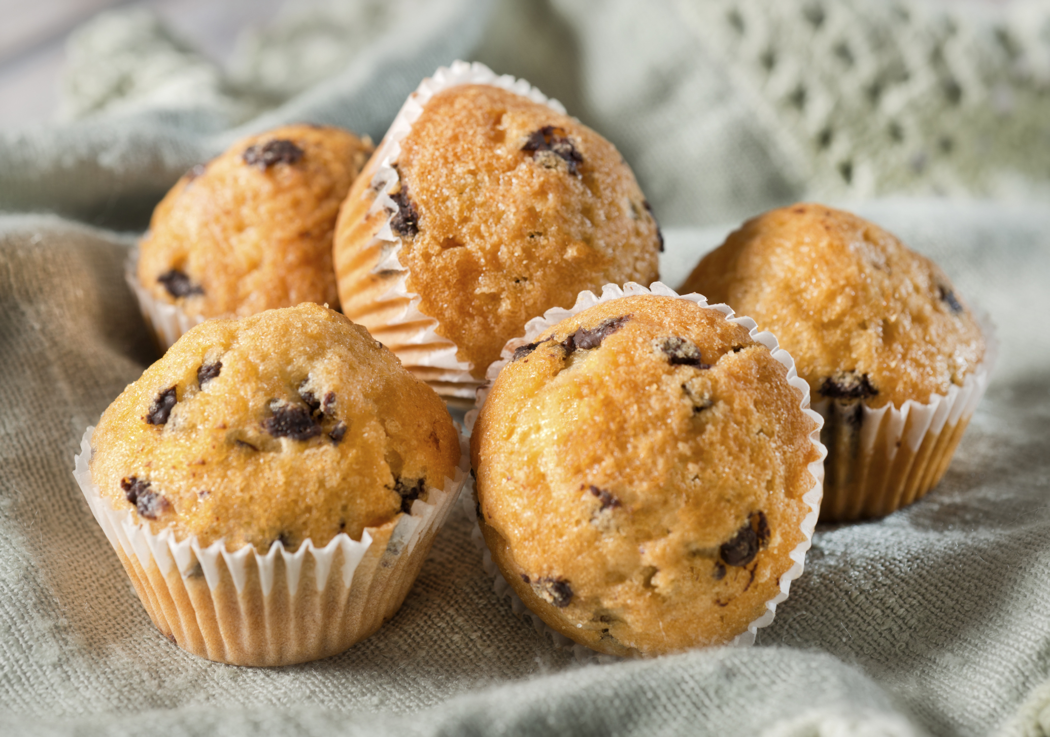 Muffins de yogur y perlitas de chocolate