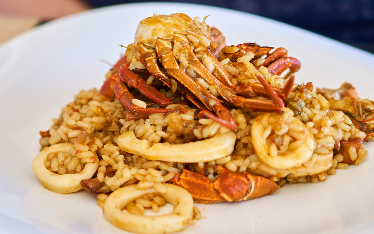 Paella de nécoras