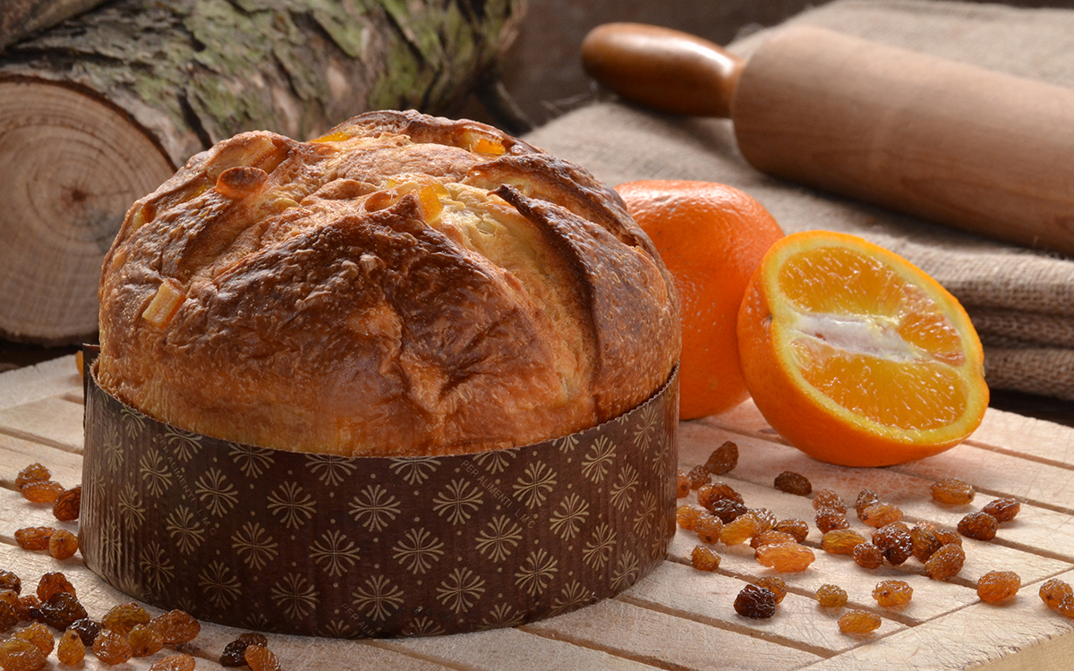 Panettone con naranja y pasas