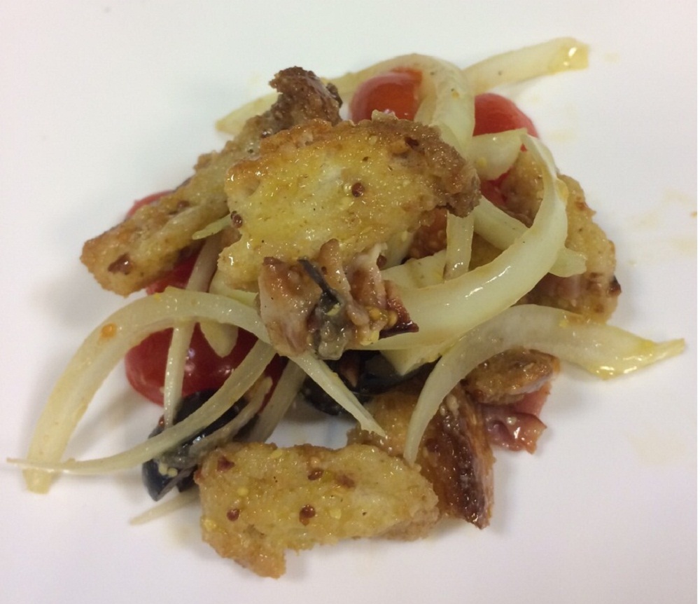 Panzanella con bacon y tomate