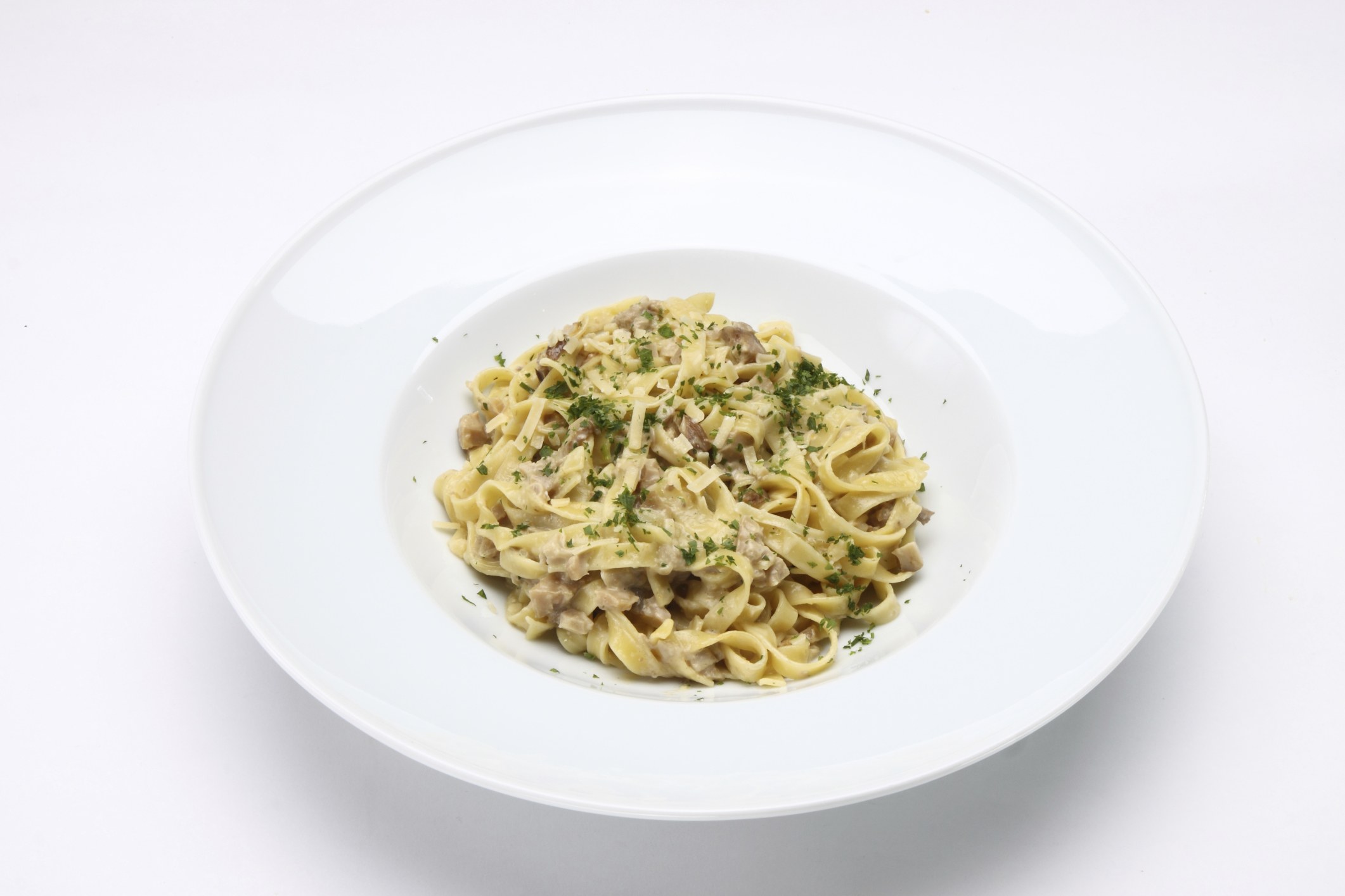 Pasta con salsa de boletus al minuto