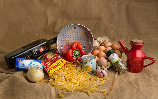 Pasta al horno con verduritas y huevo