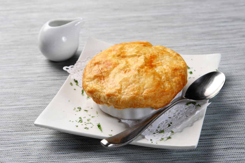 Pastel de pollo, bacón y champiñon