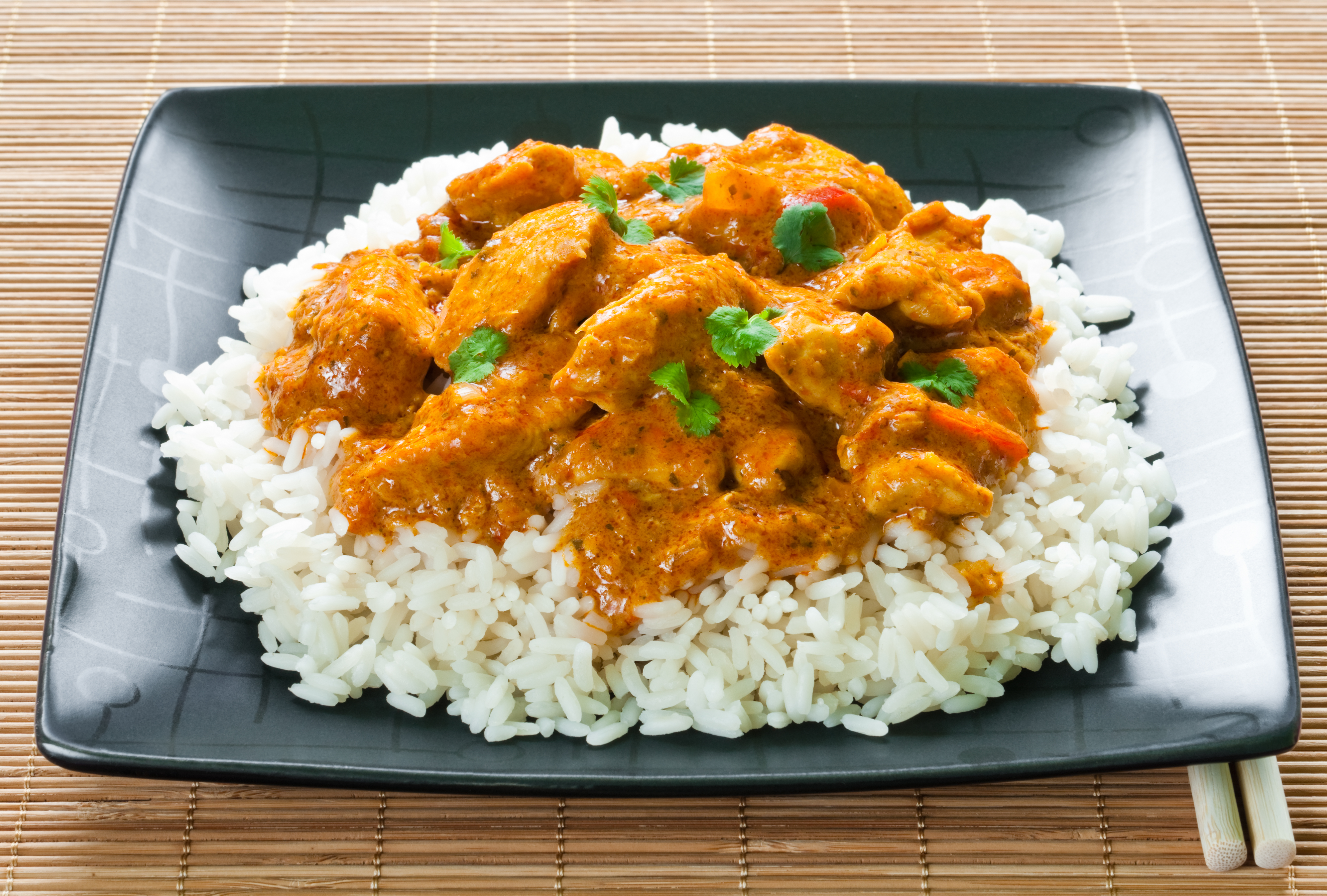 Pollo con curry