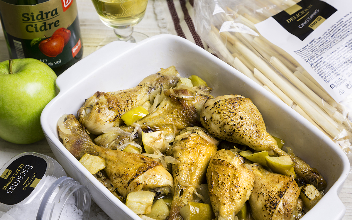 Pollo a la sidra con manzanas