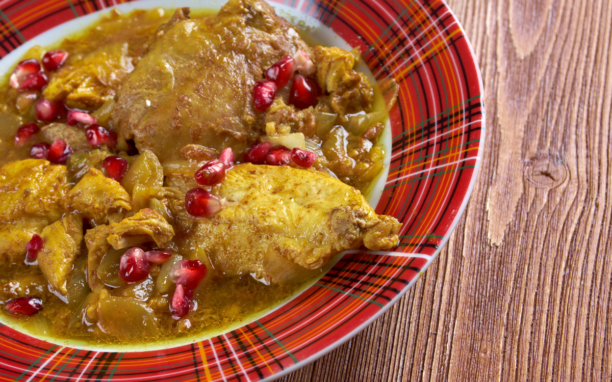 Pollo al curry con granada