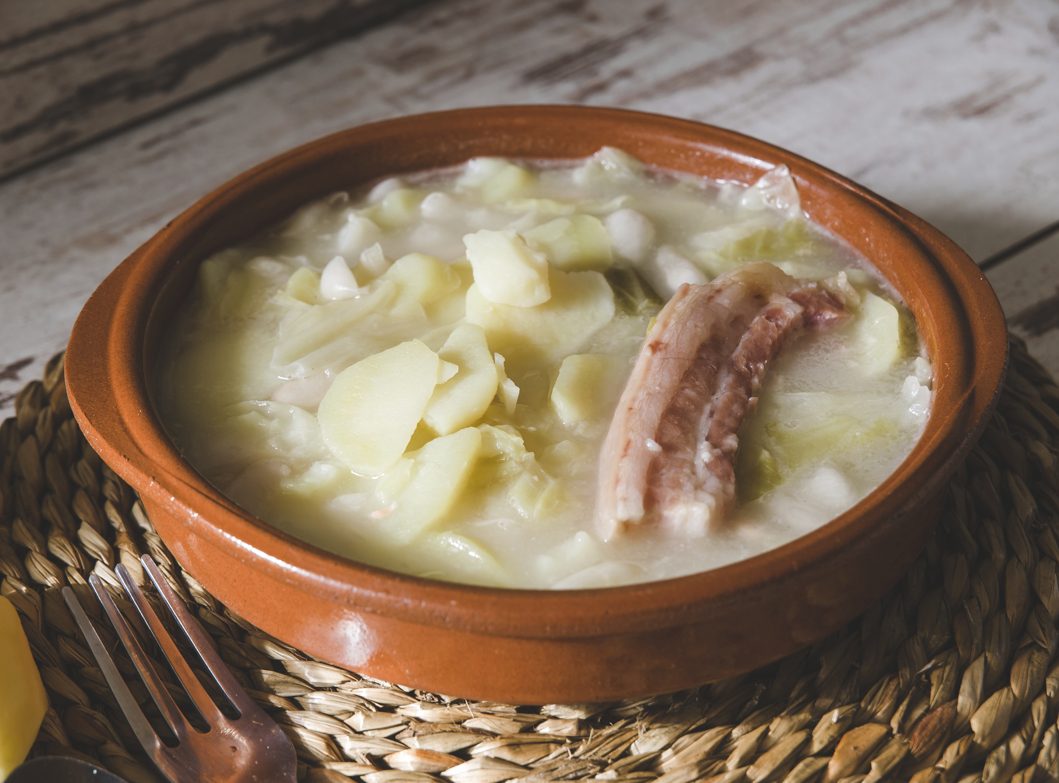 Patatas guisadas con panceta