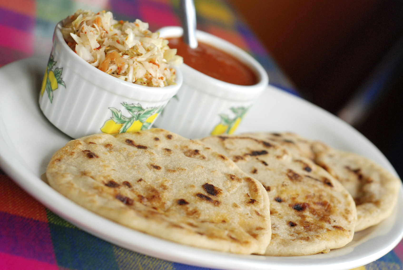 Pupusas de hojas de Hierba Mora