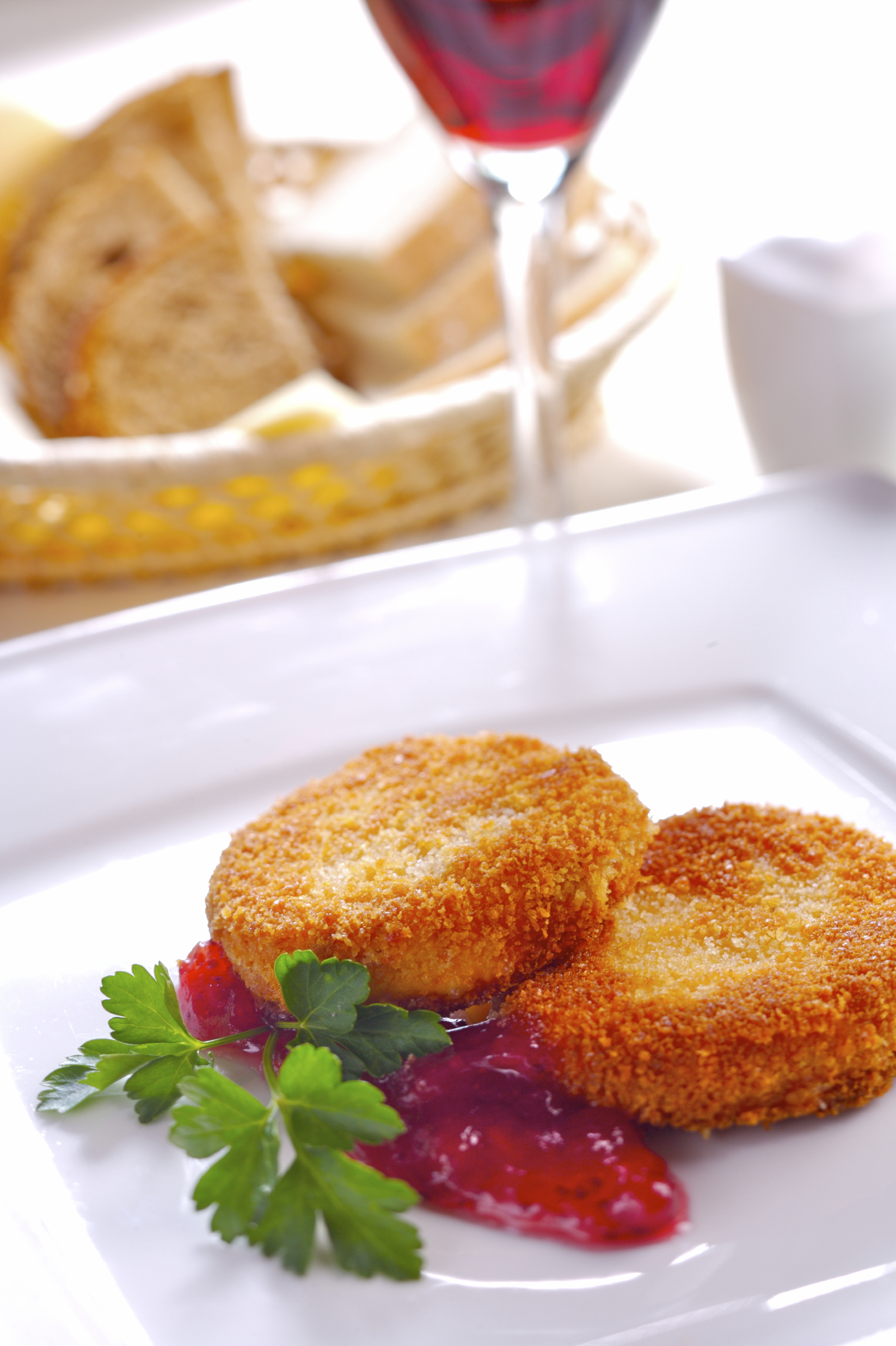 Queso de Cabra frito con mermelada de tomate y cebolla