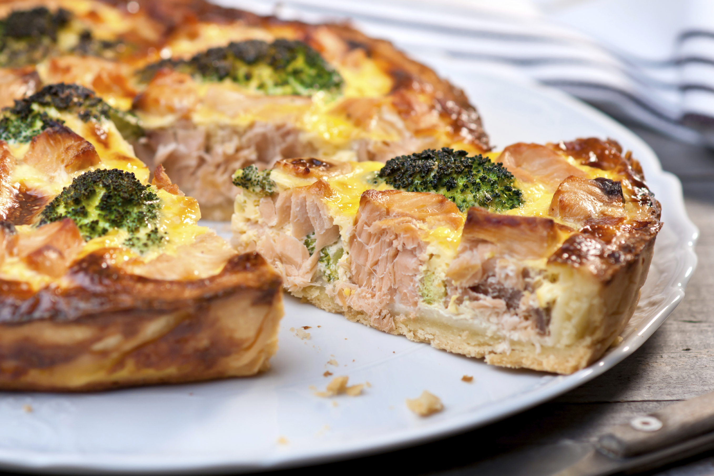 Quiche de brécol y salmón