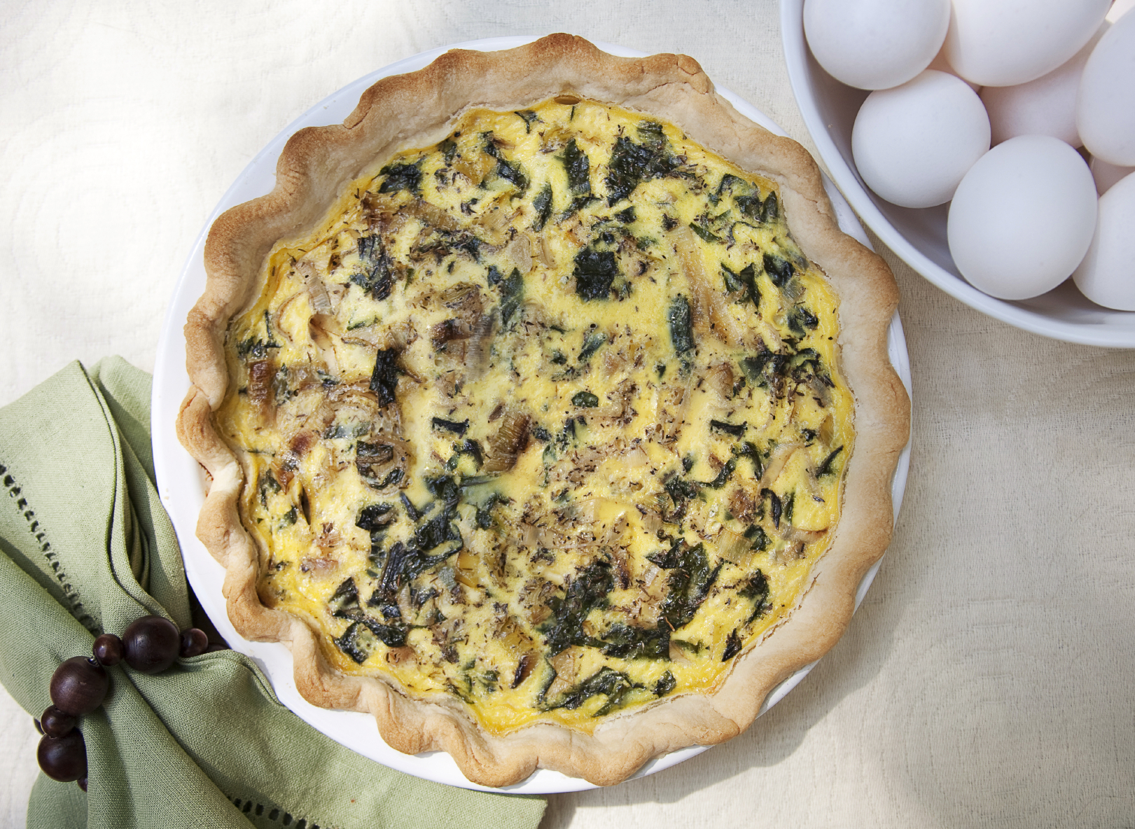 Quiche de espinacas, champiñones y cebolla