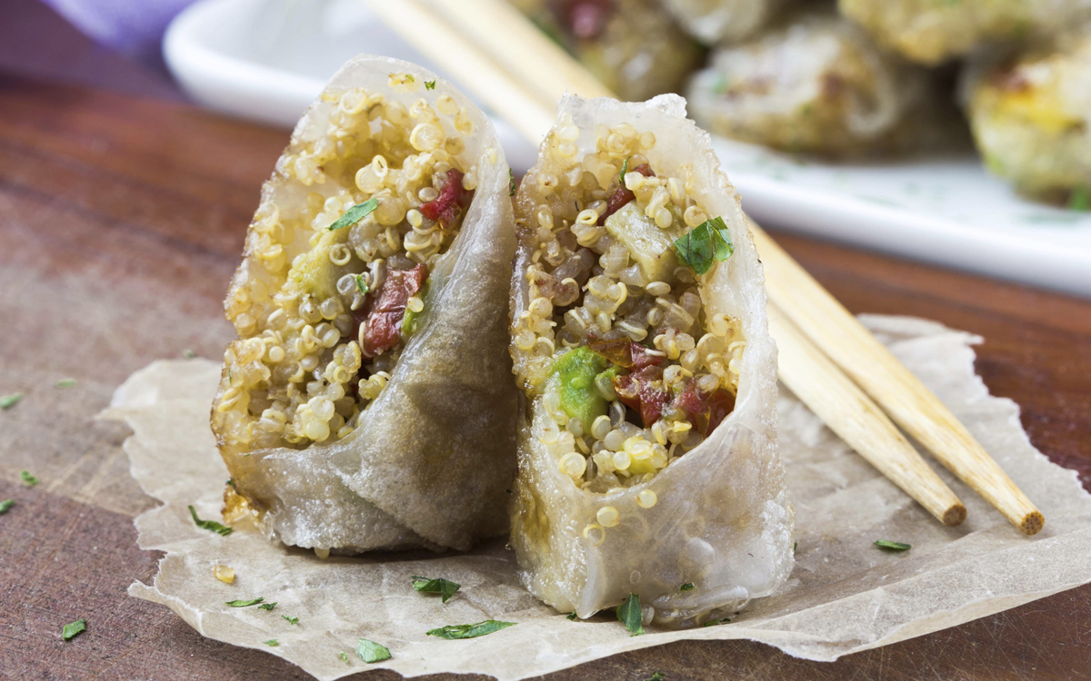 Rollitos de primavera con quinoa