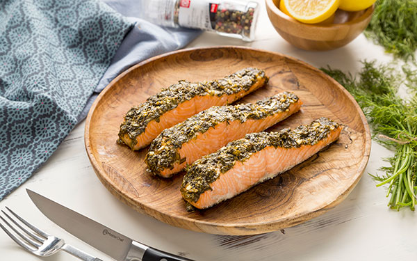 ¿Cómo Es La Preparación Del Salmón Al Horno Con Hierbas Y Queso?