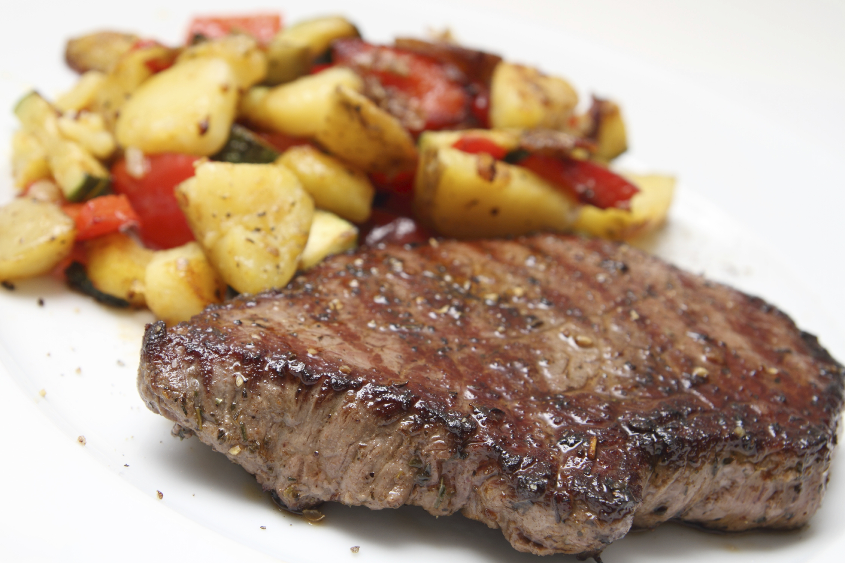 Solomillo con verduras al horno