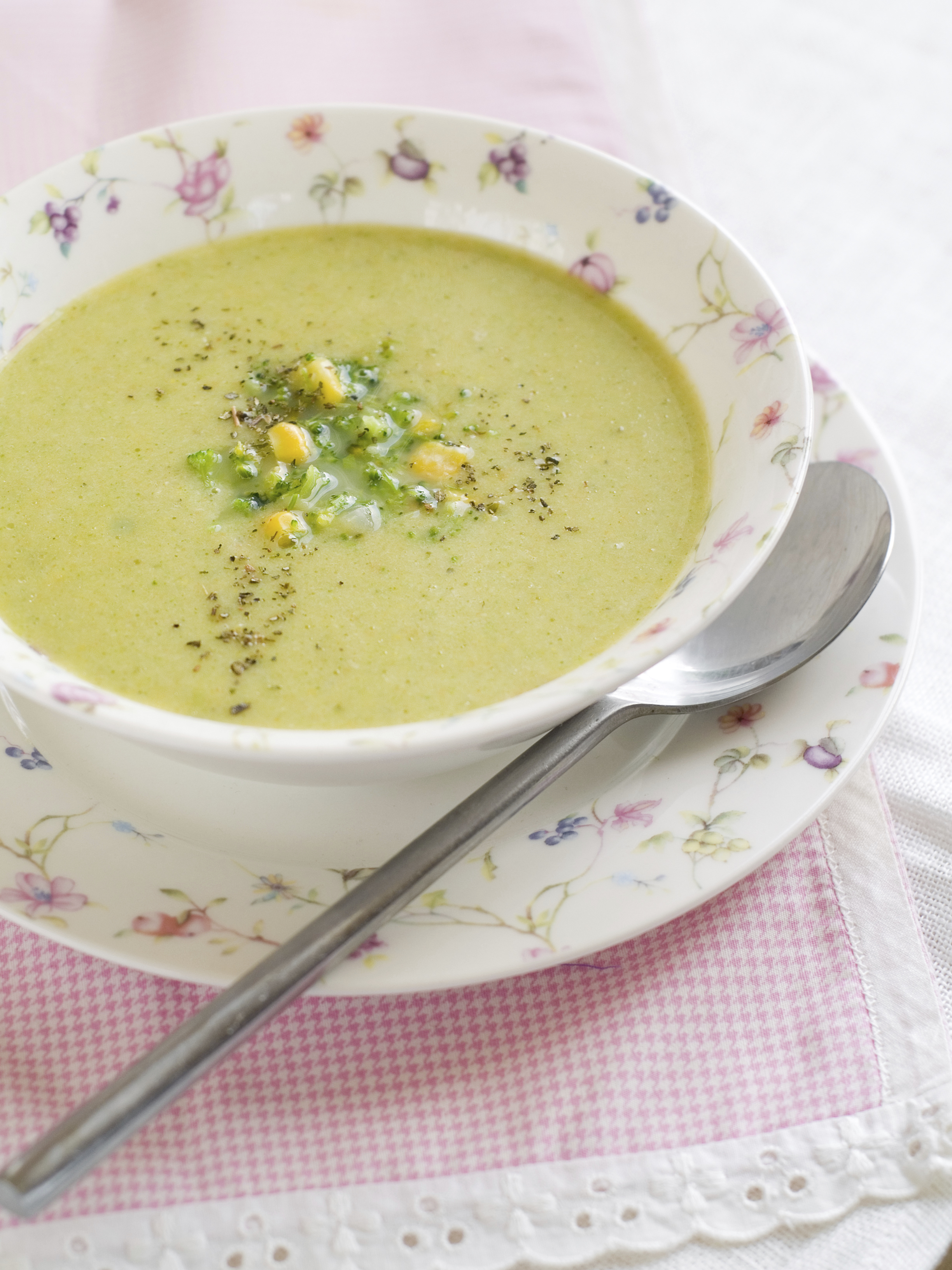 Sopa crema de brécol y calabacín