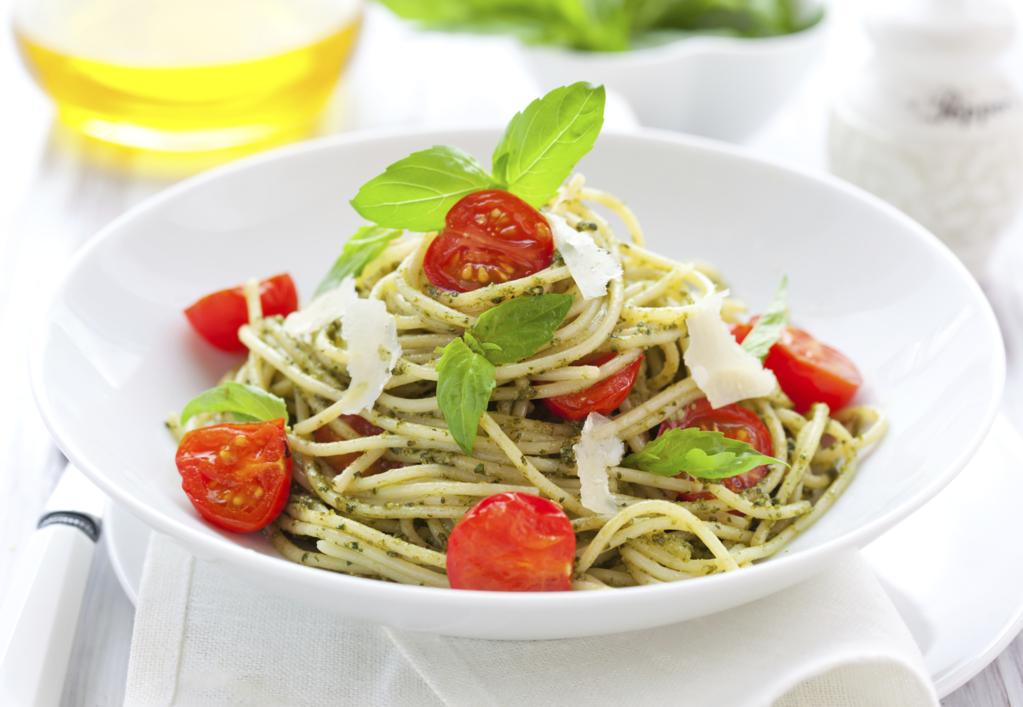 Espaguetis al pesto