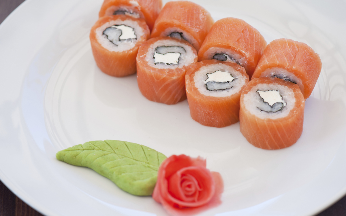 Sushi de salmón ahumado