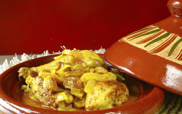 TAJINE DE DORADA Y ENSALADA MARROQUI 