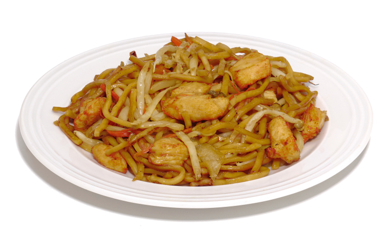 Tallarines con salsa de soja