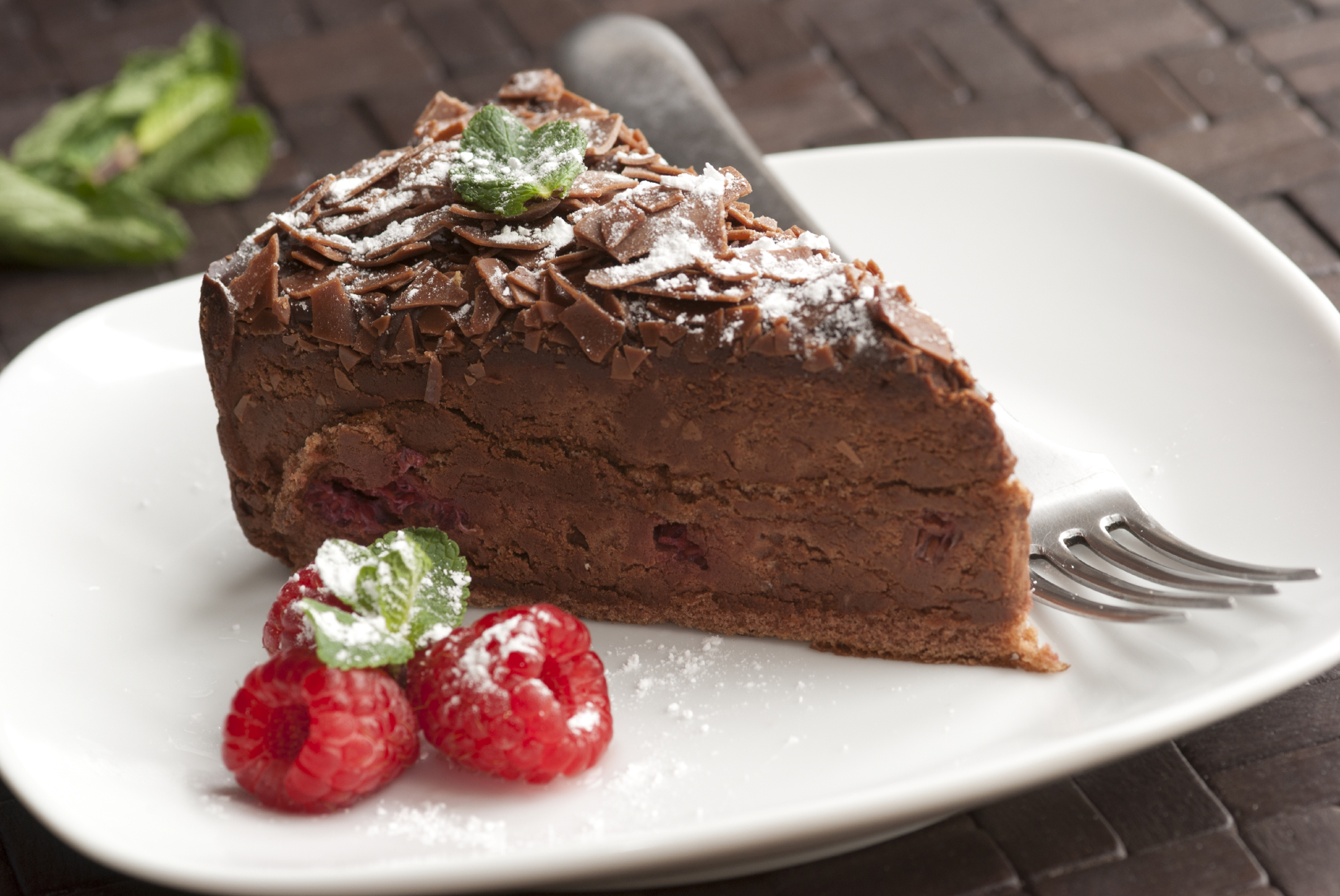 Tarta de chocolate con flor 