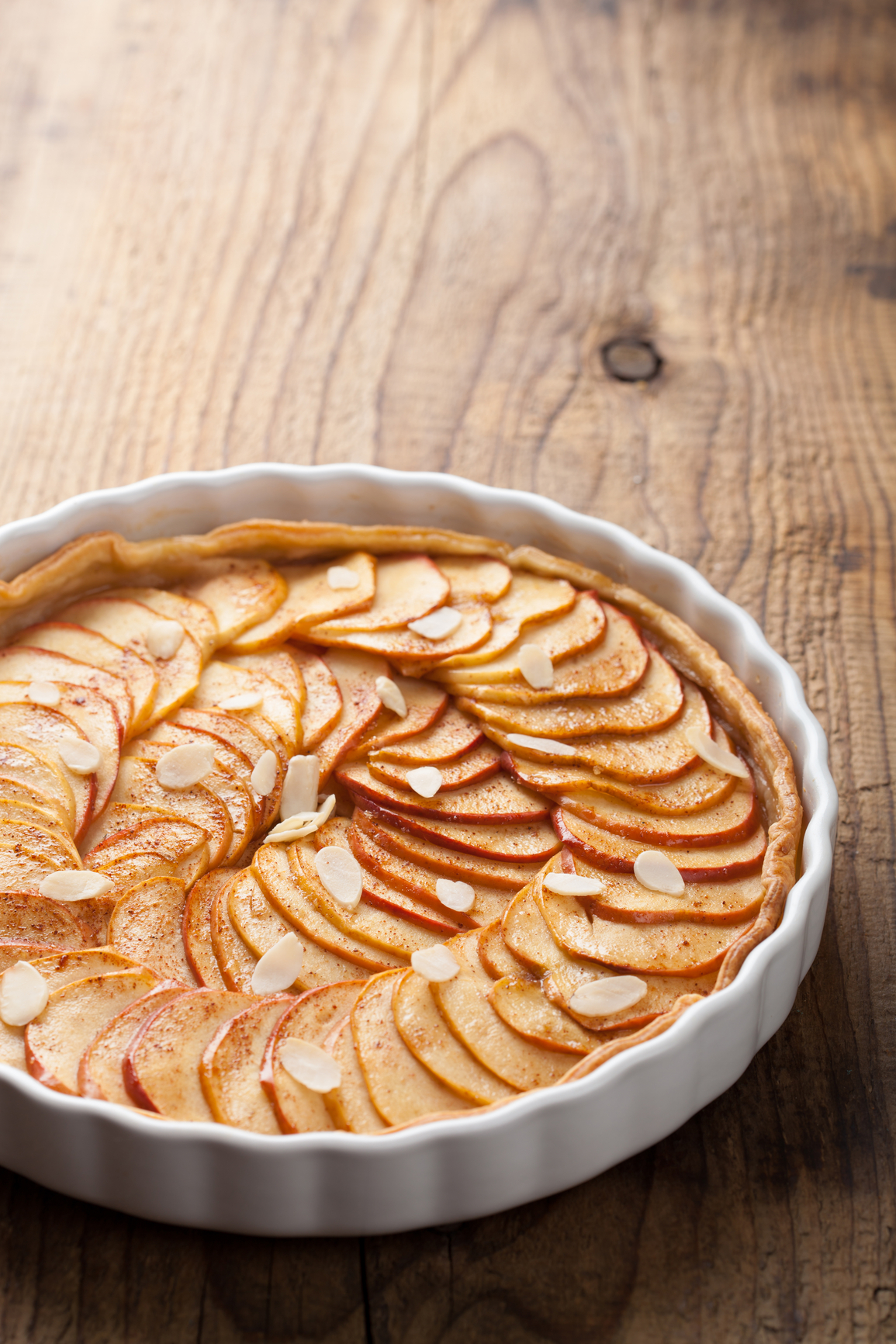 Tarta de manzana con la masa quebrada