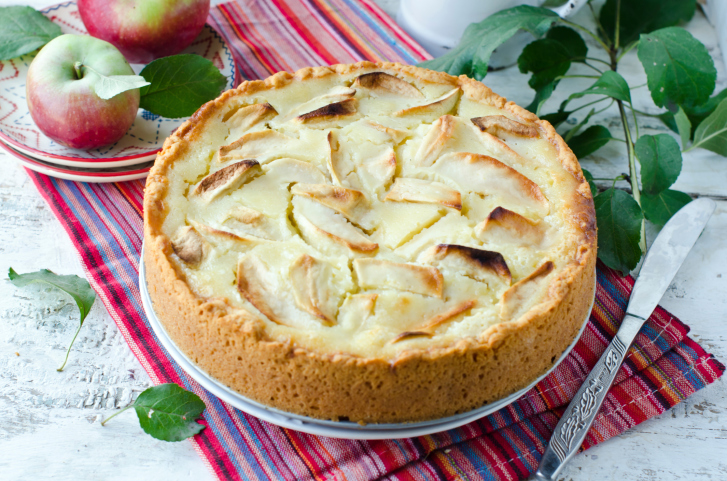 Tarta de manzana sin base en robot de cocina