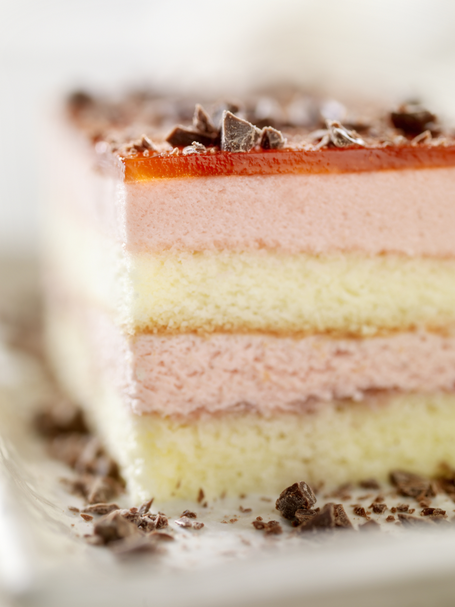 Tarta rellena de ganache de fresa