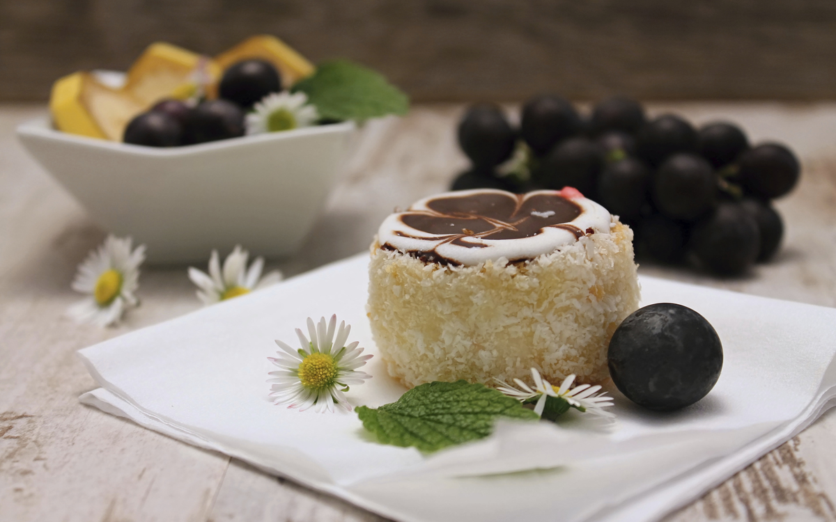 Tarta de chocolate blanco y coco