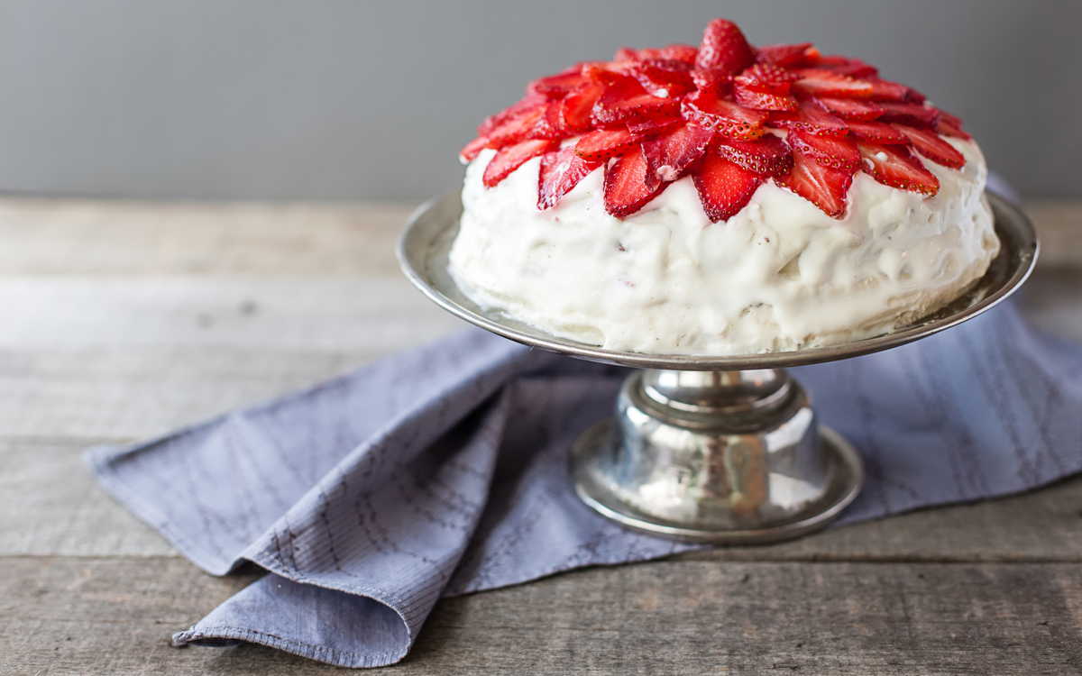 Tarta de nata y fresas para diabéticos