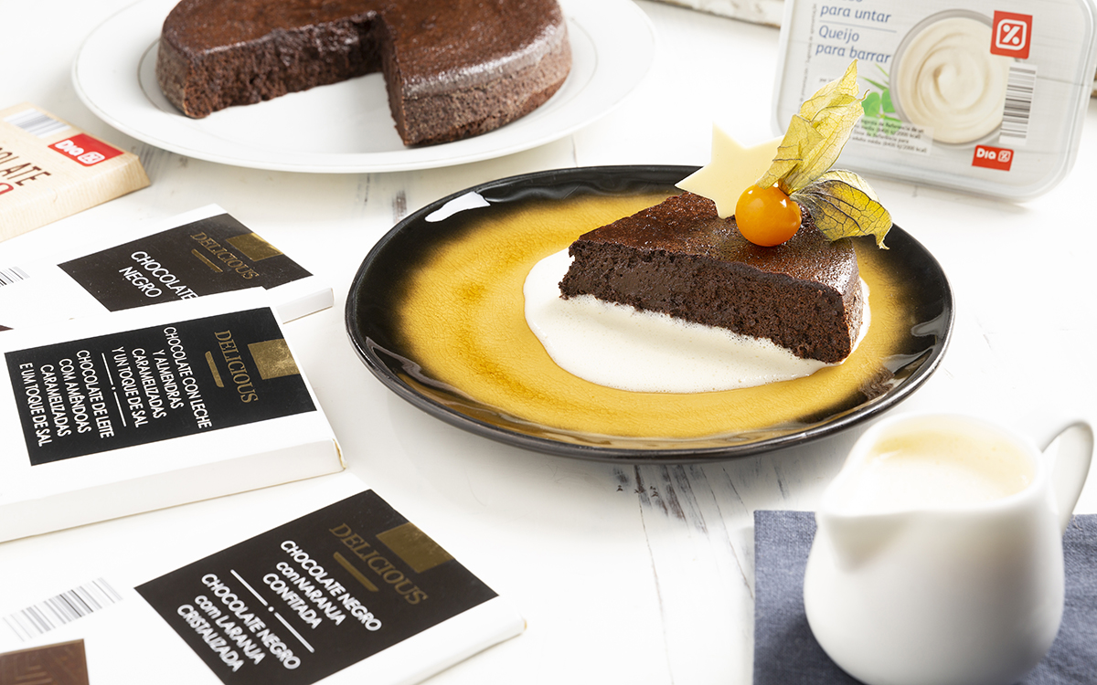 Tarta de chocolate sin harina con mousse de mascarpone