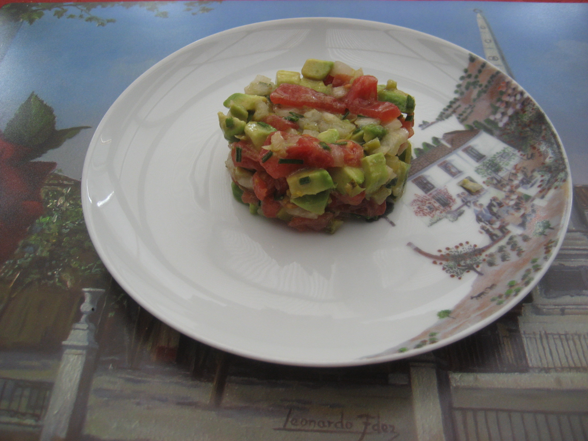 tartar de aguacates y tomates