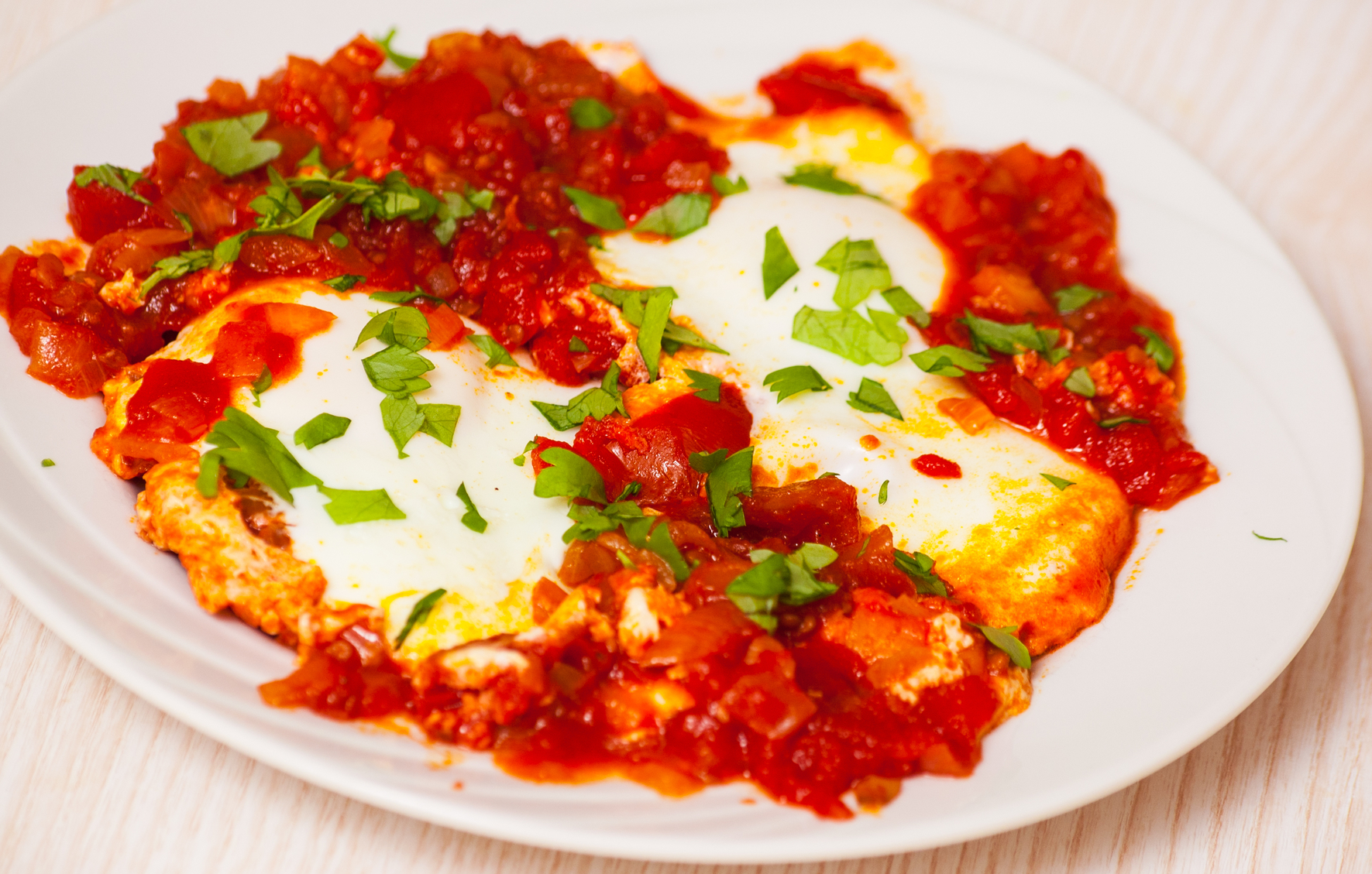 Tomates con huevos