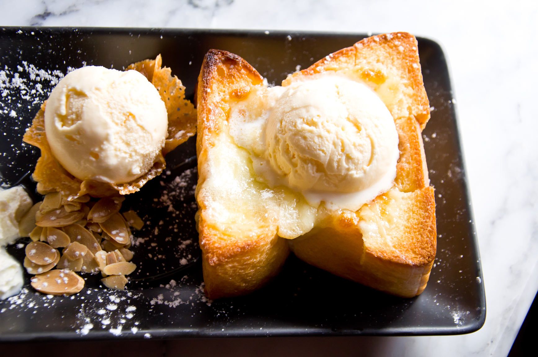 Torrija con helado