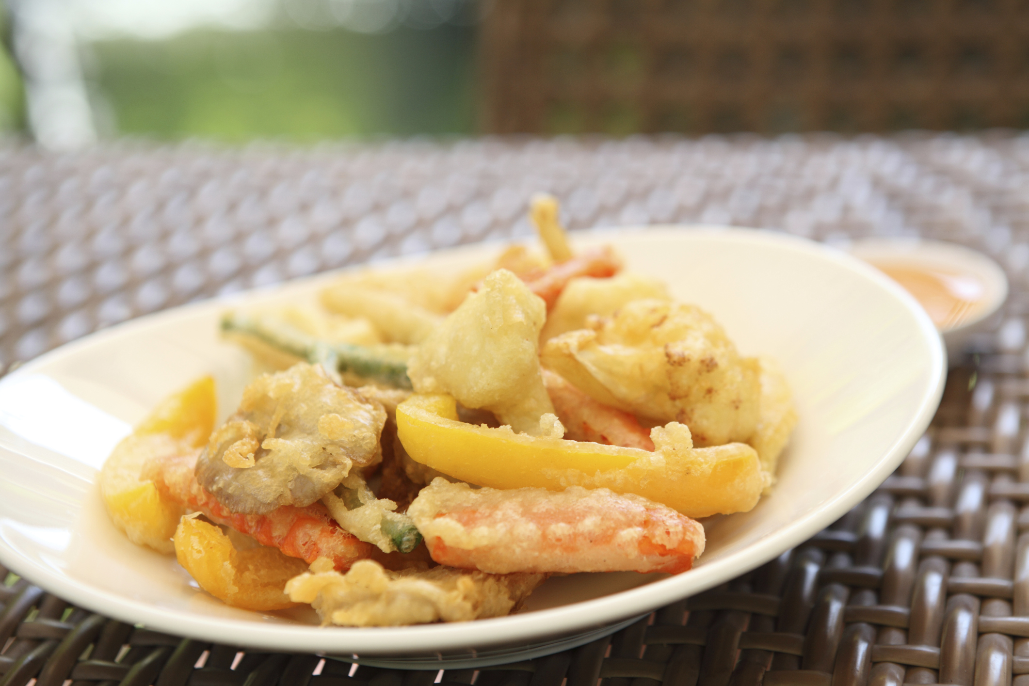 Verduras variadas en tempura